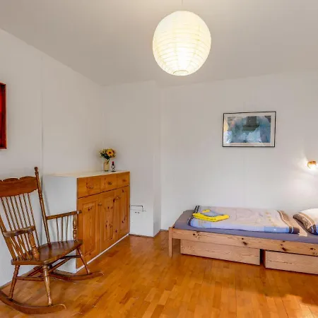 Merin By Interhome Nyaraló *